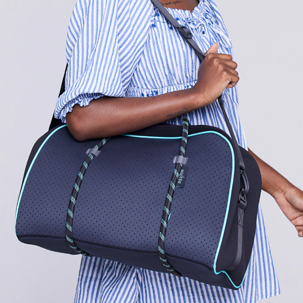 Weekender Bag Offer - Image 4